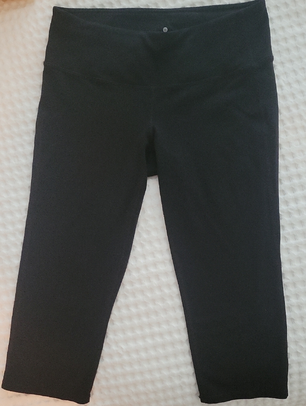 Athleta Black Capri Leggings
